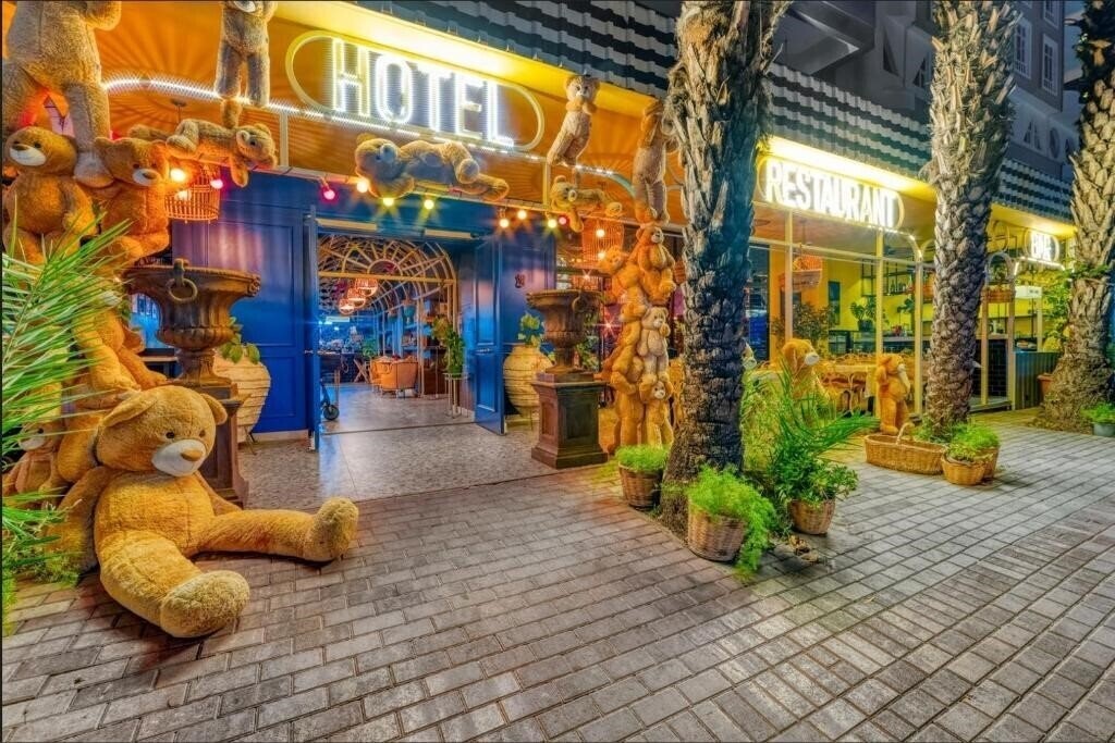 Hotel Anjeliq Downtown (ex. Kleopatra Gungor Hotel) 3*