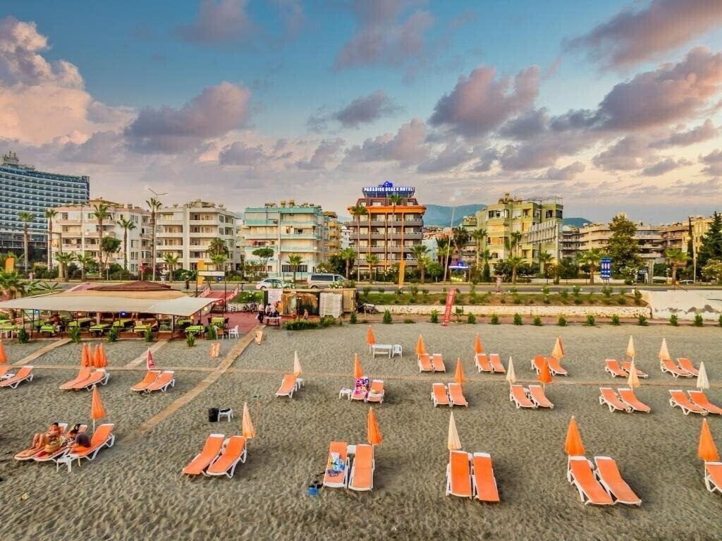 Fotografii Arsi Paradise Beach Hotel 4*