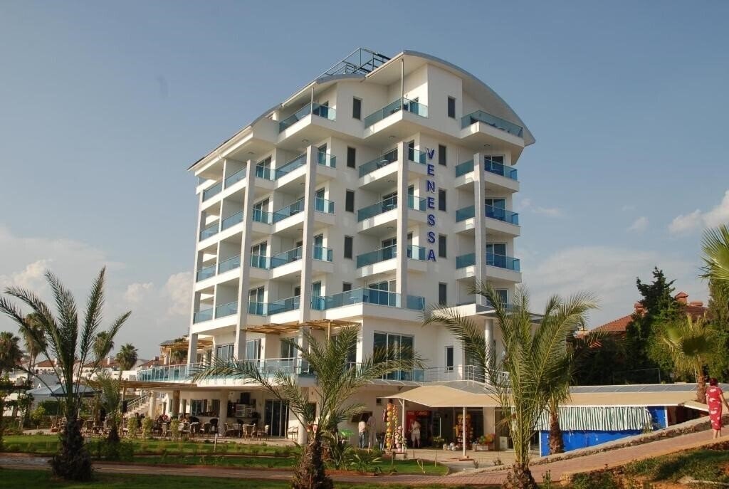 Imaginea Venessa Beach Hotel 4*