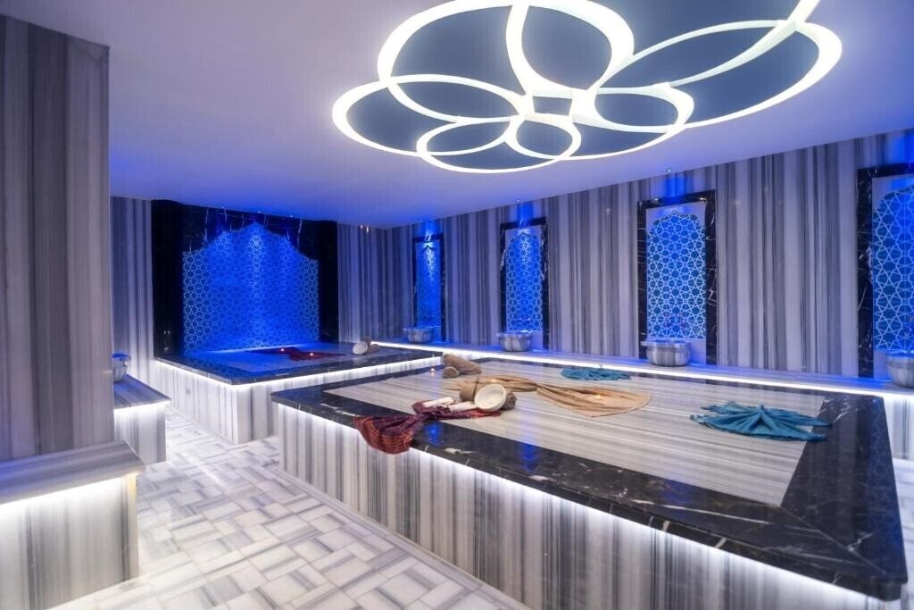 Фото Grand Kolibri Prestige & SPA 5*