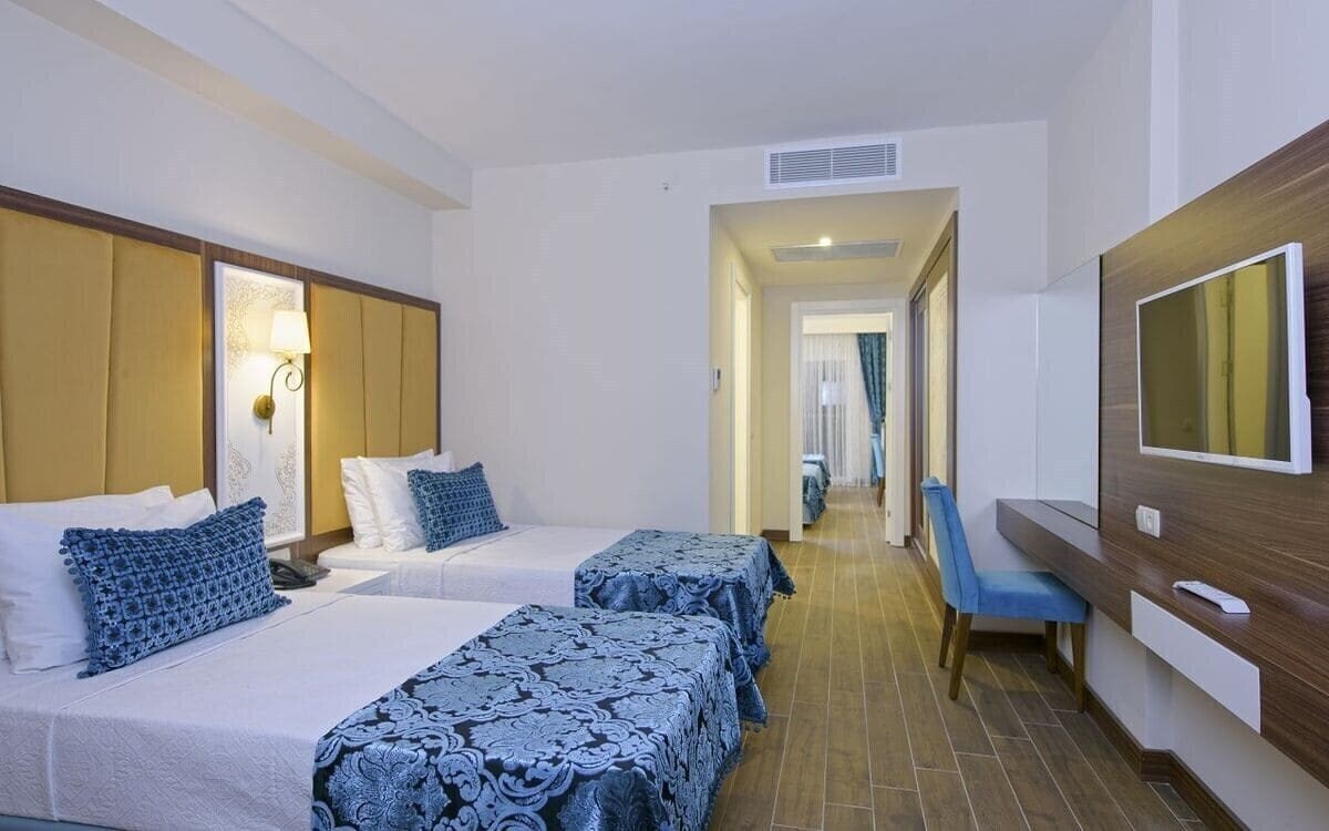 Imaginea Club Hotel Casa Ruza (ex. Azur Resort & Spa) 5*