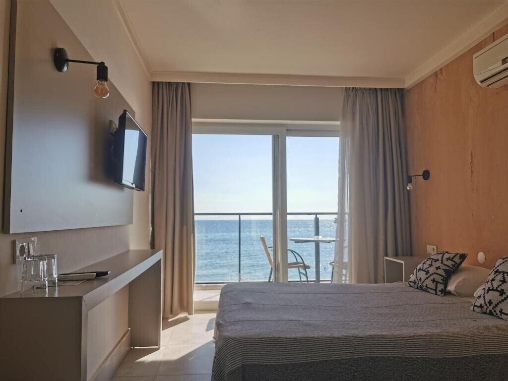 Фото Sun Hotel by En Vie Beach (ex. Sun Hotel) 3*