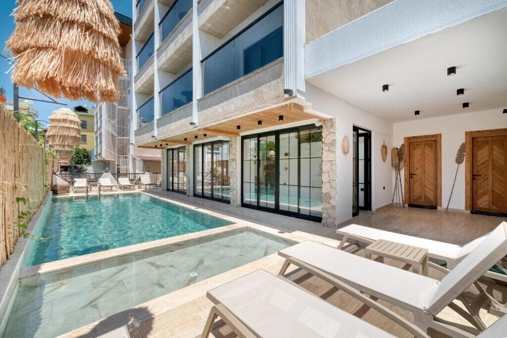 Отель Hildegard Hotel 3*