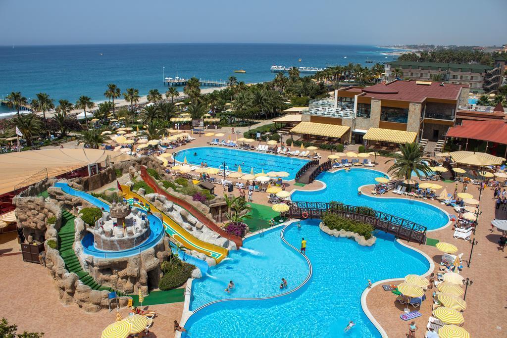 Отель Gypsophila Holiday Village 5*