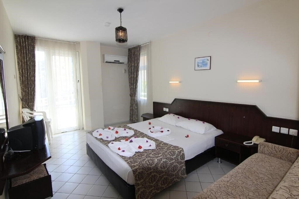 Fotografii Bariscan Hotel 3*