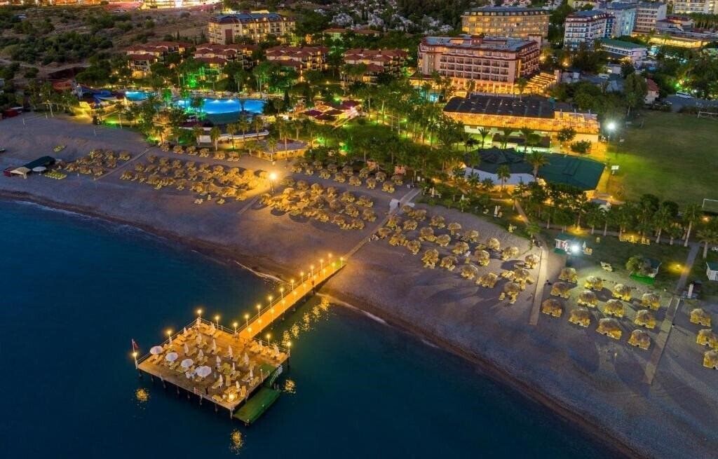 Hotel Justiniano Club Park Conti 5*