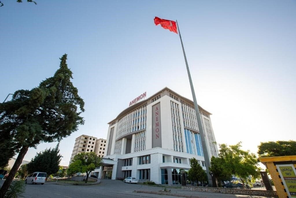 Отель Anemon Malatya Otel 5*