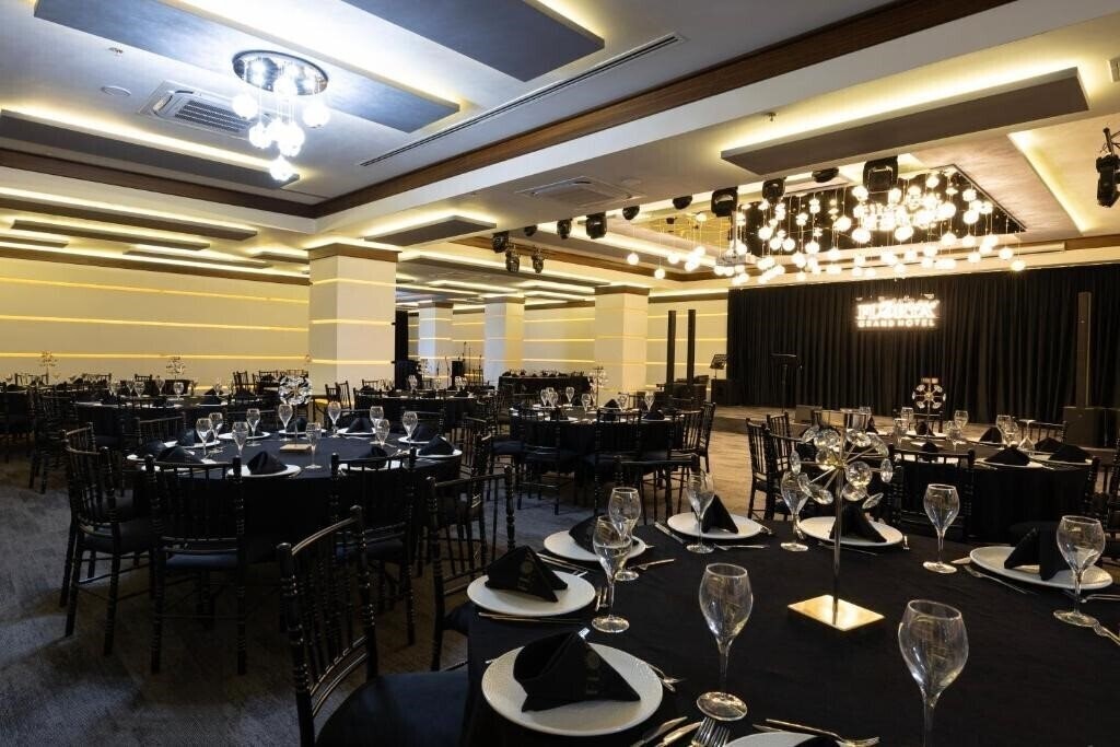 Imaginea Florya Grand Hotel (ex. SC Inn Hotel) 4*