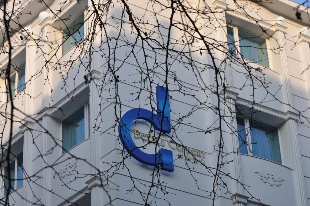 Отель Double Comfort 4*