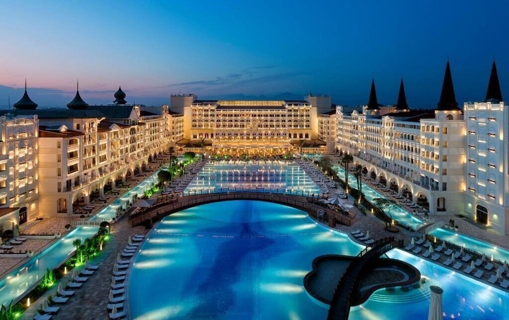 Hotel Titanic Mardan Palace 5*