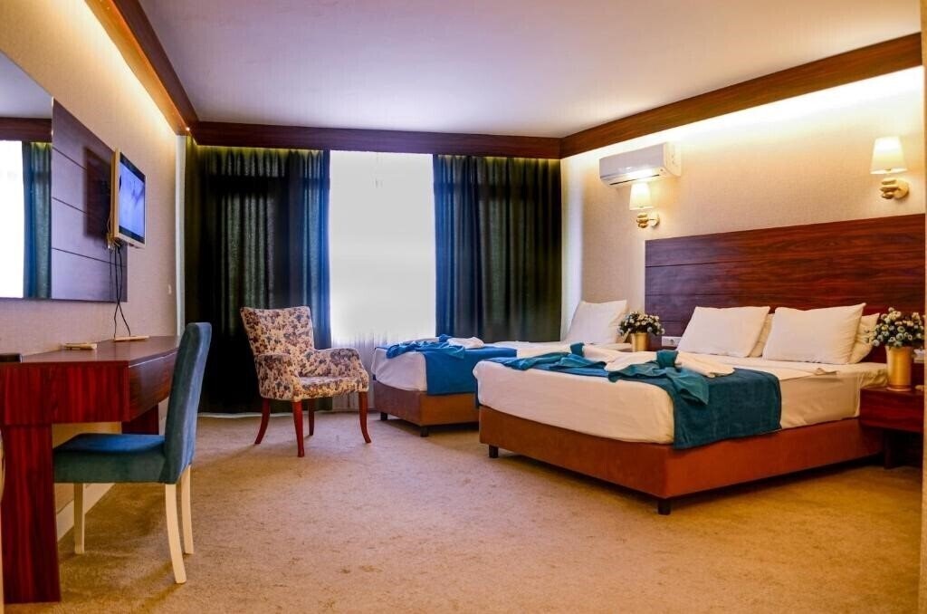 Imaginea Bilgehan Hotel 3*