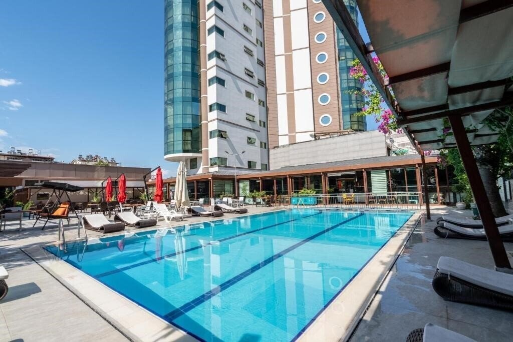 Фото City Live Hotel 4*