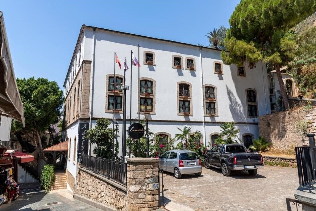 Отель Adalya Port Hotel (ex. Tutav Adalya Boutique, Kare Adalya Port Hotel) 4*