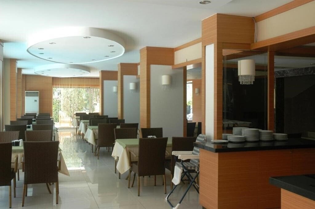 Картинка Suite Laguna Hotel 3*