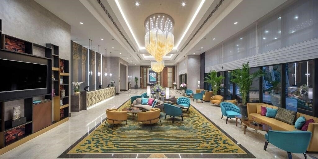 Imaginea Double Tree By Hilton Antalya City Centre 5*