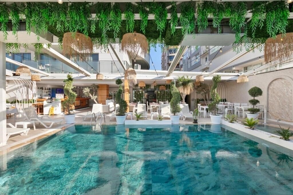 Hotel Pacco Hotel & Spa 4*