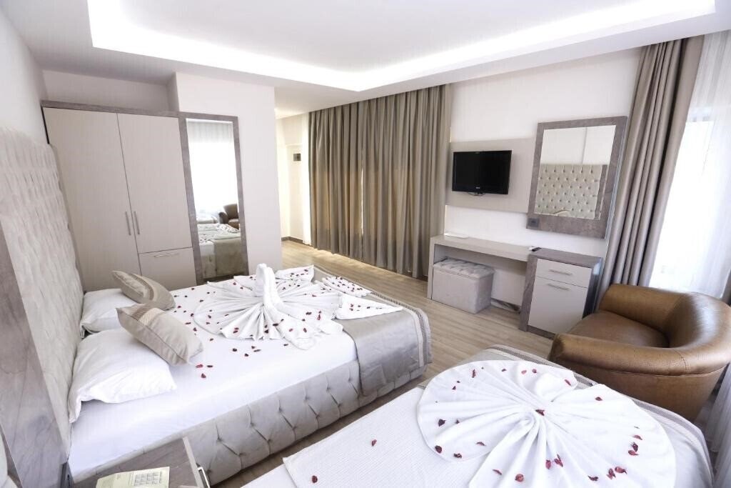 Отель Kivrak Hotel 3*