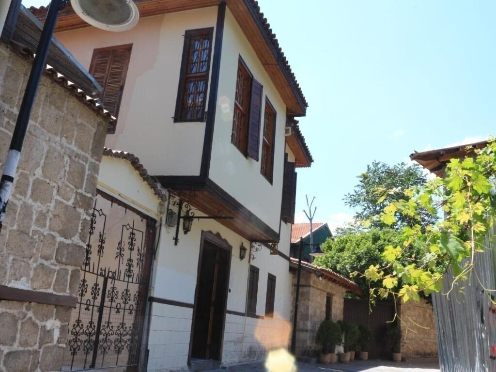 Fotografii Otel Wood House 3*