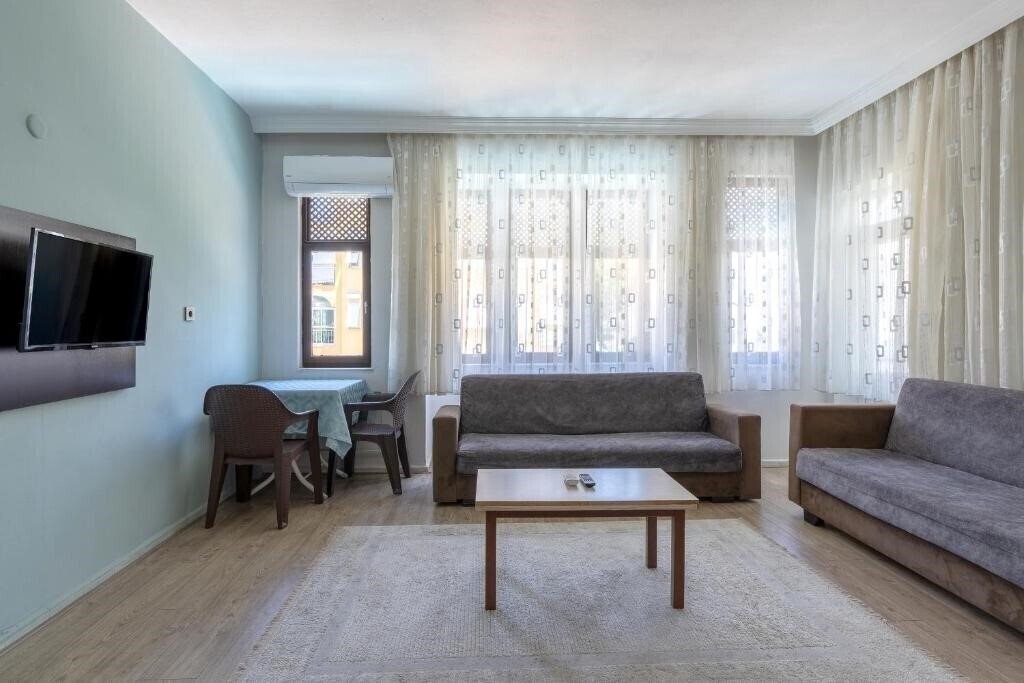 Imaginea Tunali Apart Hotel 3*