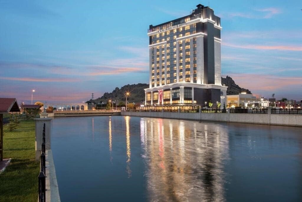 Hotel Doubletree By Hilton Afyonkarahisar 5*