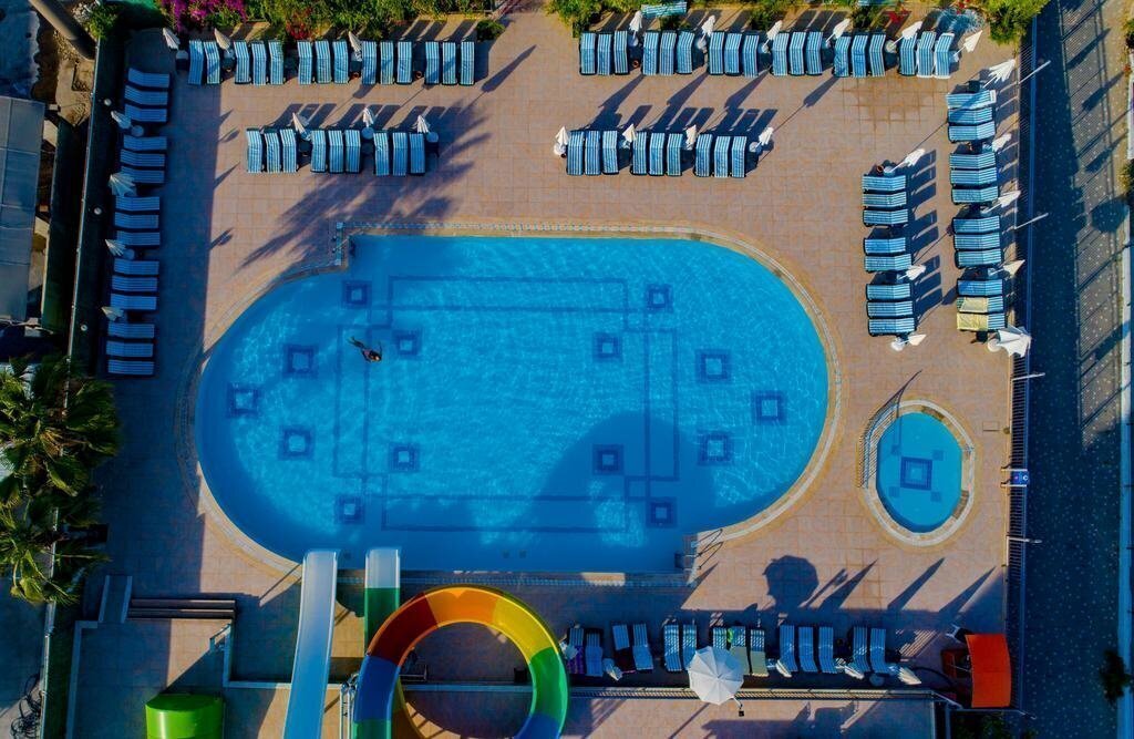 Fotografie Club Throne Beach 5*