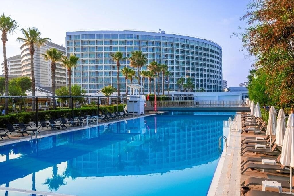 Hotel Crystal Centro Resort (ex. Kervansaray Kundu) 5*