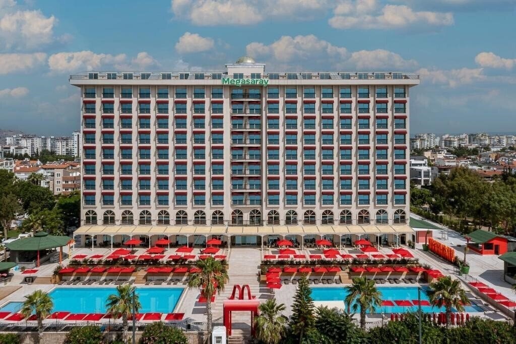 Imaginea Megasaray Westbeach Antalya (ex. Harrington Park) 5*