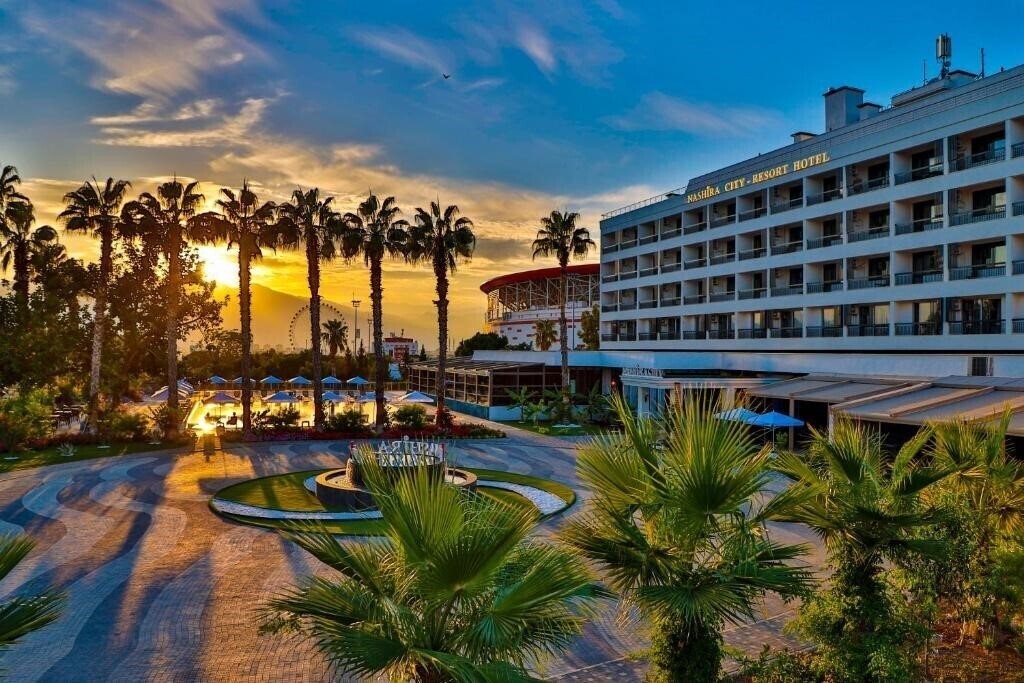 Hotel Nashira City Resort Hotel 4*
