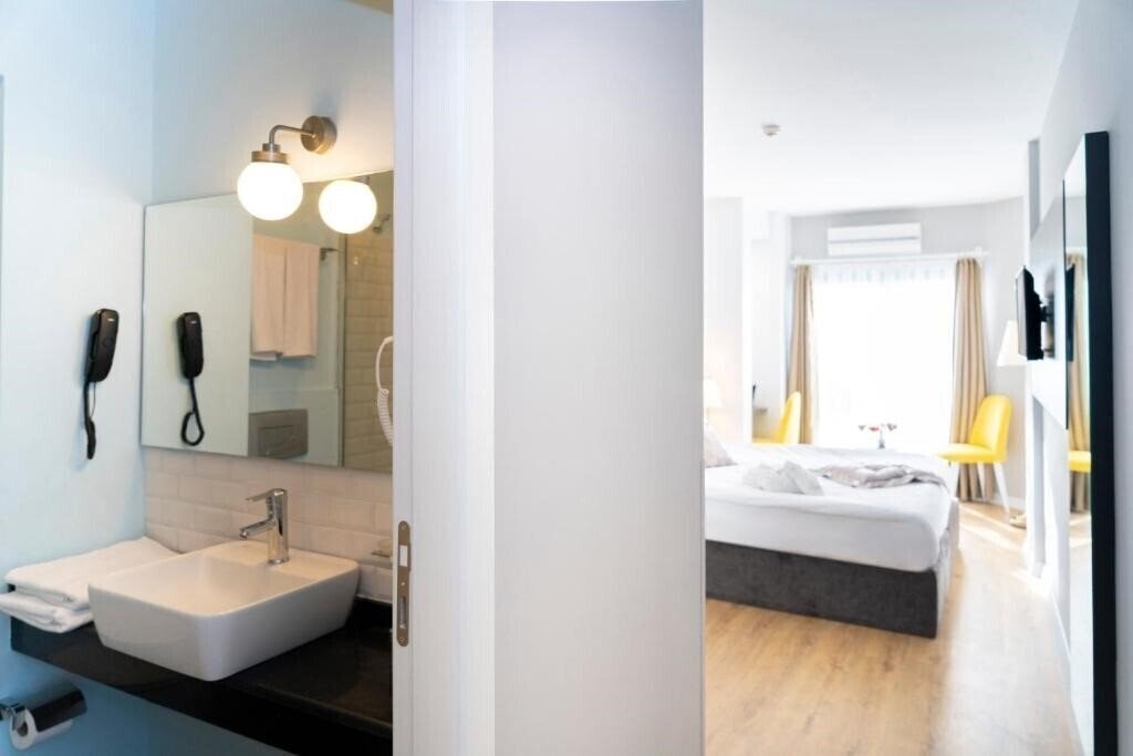 Fotografii Niss Lara Hotel (ex. Seven Stars Exclusive, Guney Brabant) 3*