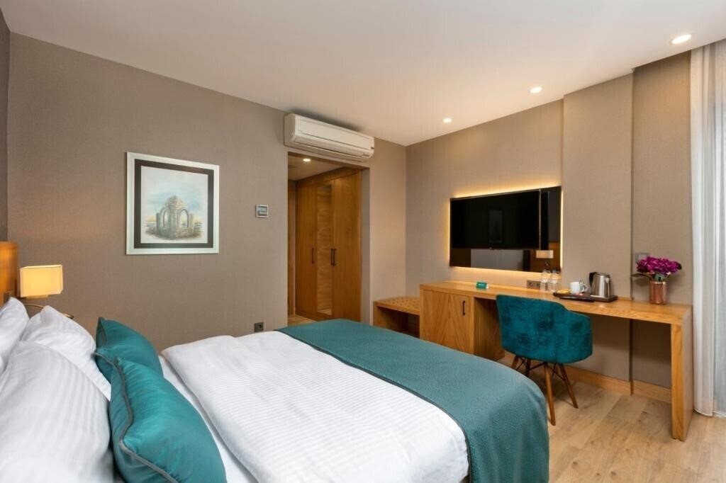 Imaginea Pukka Boutique Hotel 3*
