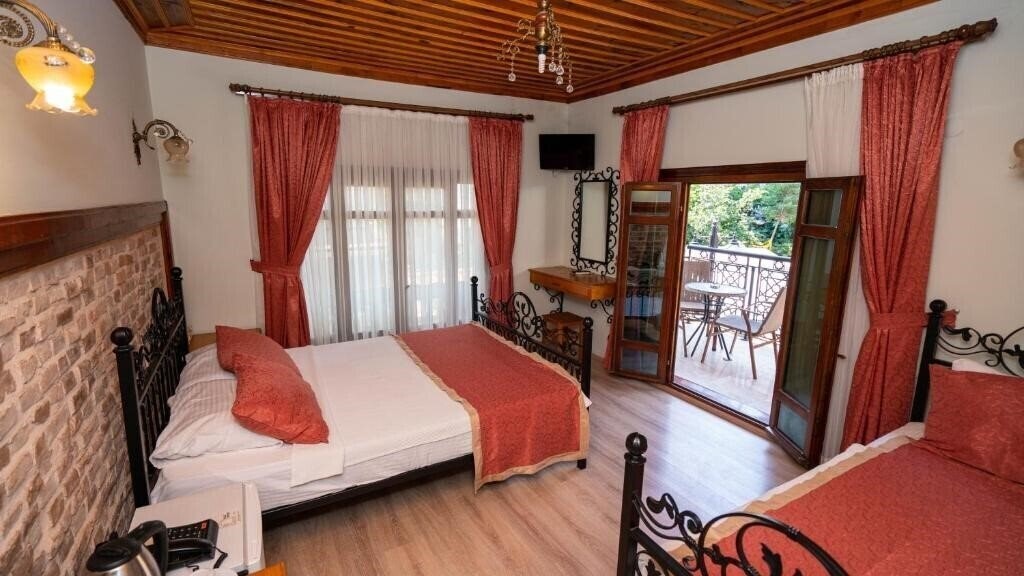 Hotel Antalya Inn Hotel 3*