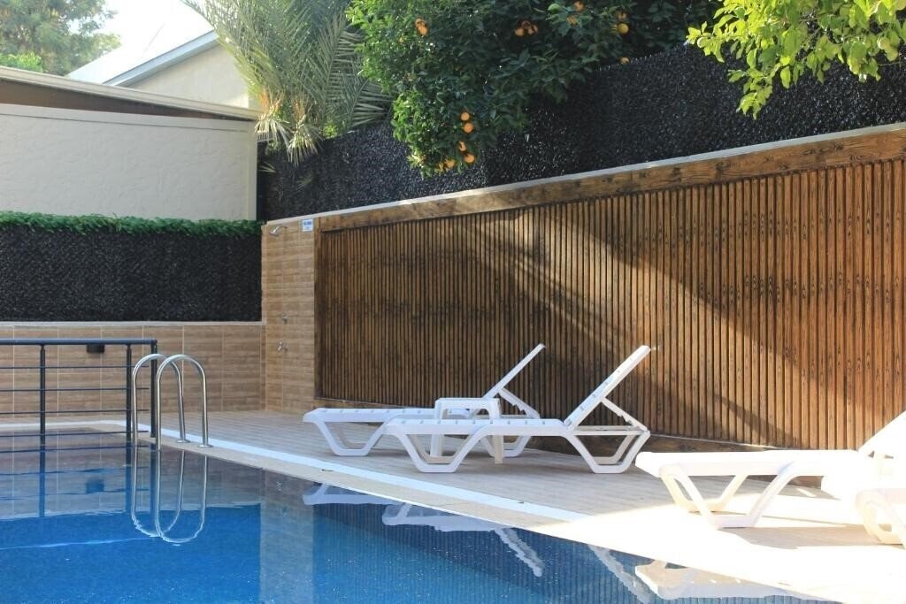 Imaginea Retro Star Suites 3*