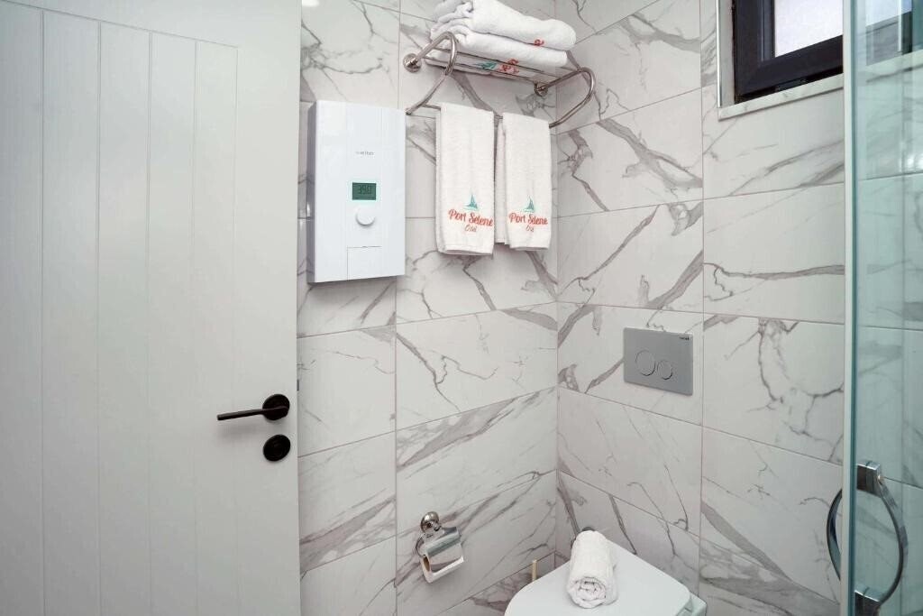 Imaginea Port Selene Otel 4*