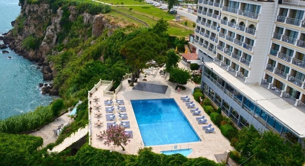 Imaginea Hotel Lara Palace 3*