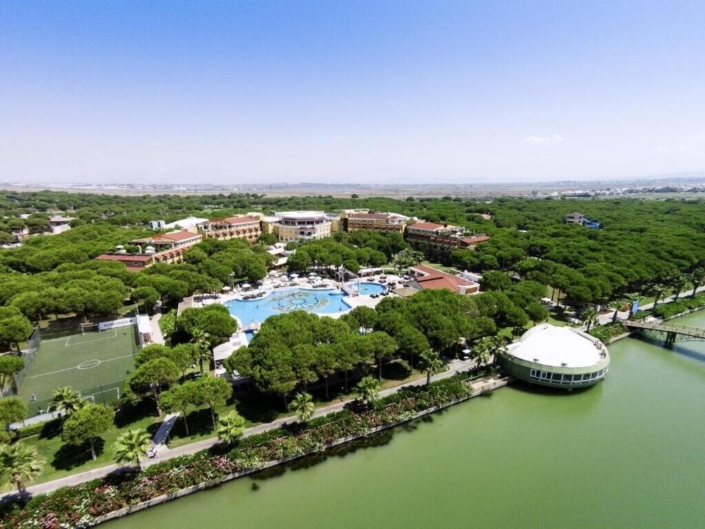 Hotel Robinson Club Nobilis 5*