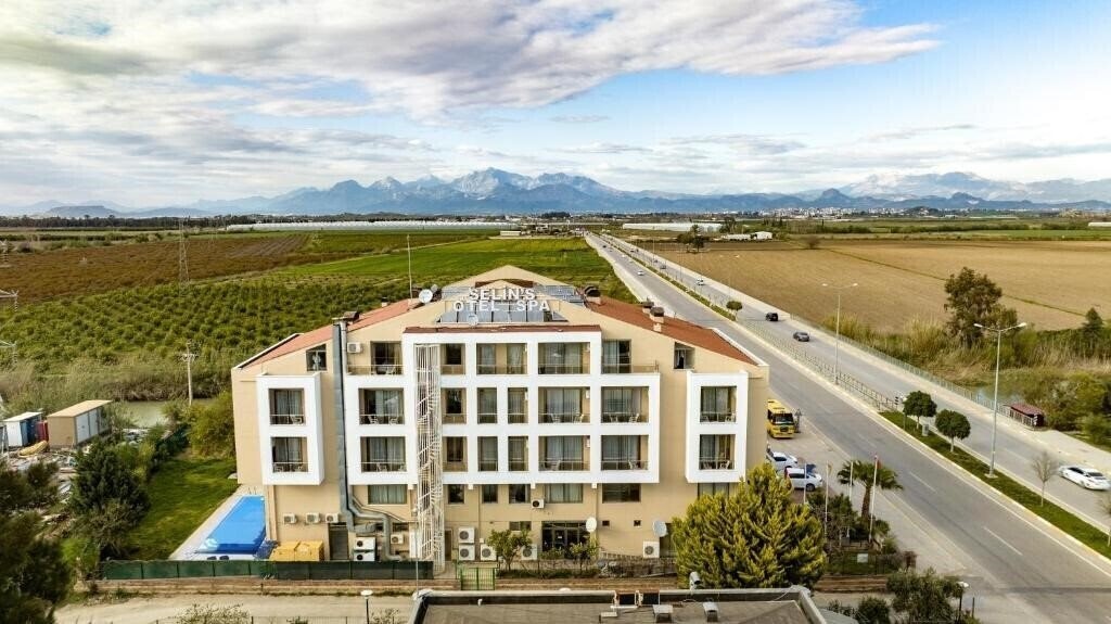 Картинка Selins Hotel & SPA Belek (ex. Selin Otel SPA Belek, Ceres Hotel) 3*