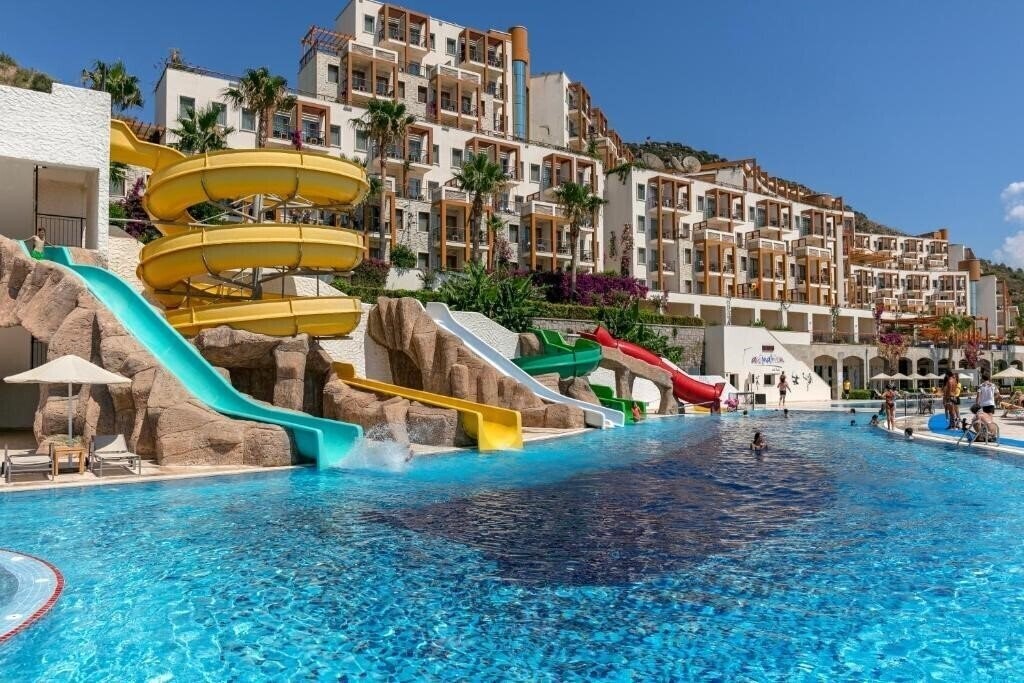 Imaginea Kefaluka Resort 5*