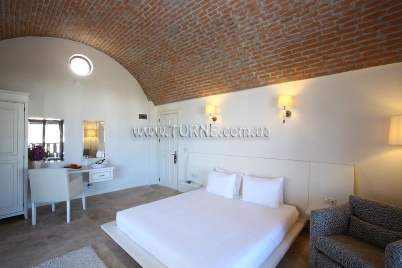 Hotel Temenos Hotel 4*
