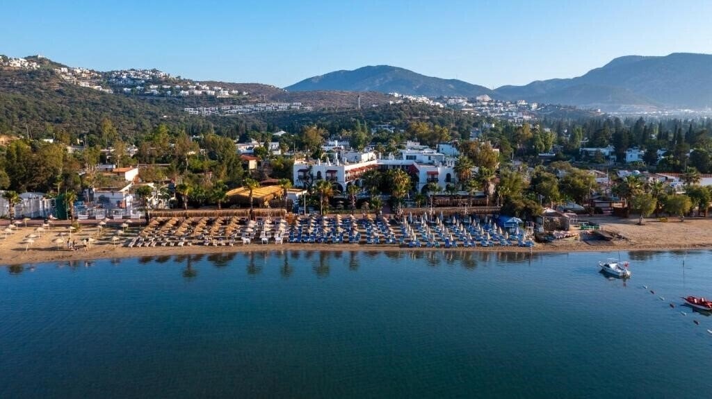 Hotel Costa Bitezhan Hotel (ex. Bitezhan Hotel) 4*