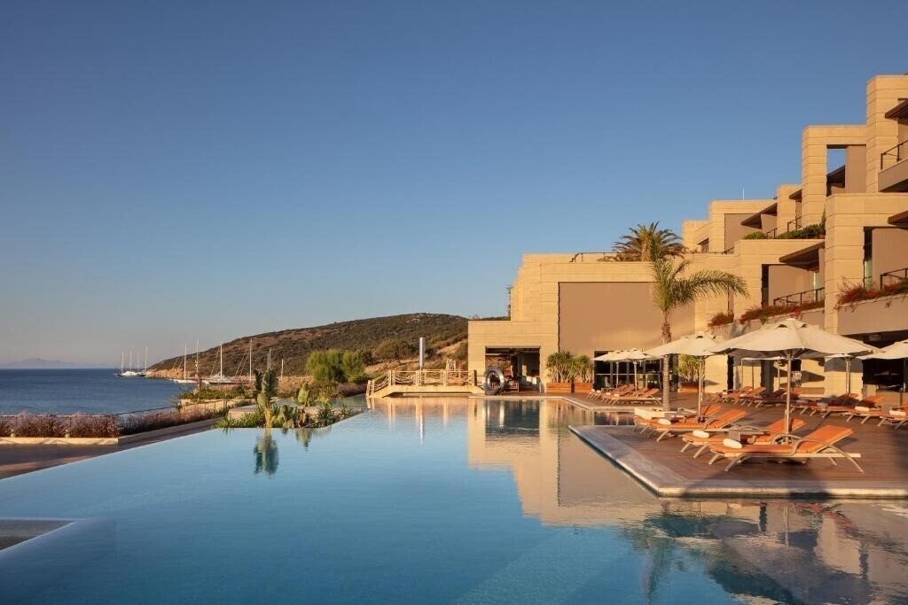 Фотография Caresse A Luxury Collection Resort & SPA 5*
