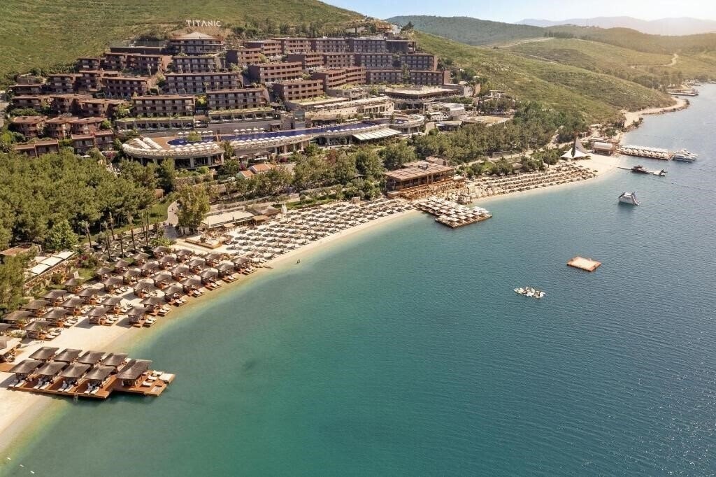 Hotel Titanic Deluxe Bodrum 5*