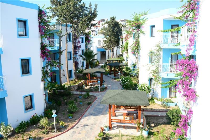 Фото Hira Beach Hotel 4*