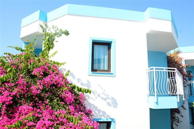 Картинка Hira Beach Hotel 4*