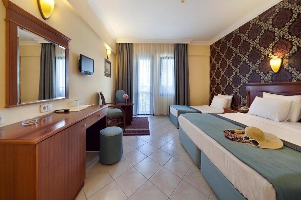 Fotografie Crystal Hotel Gumusluk 4*