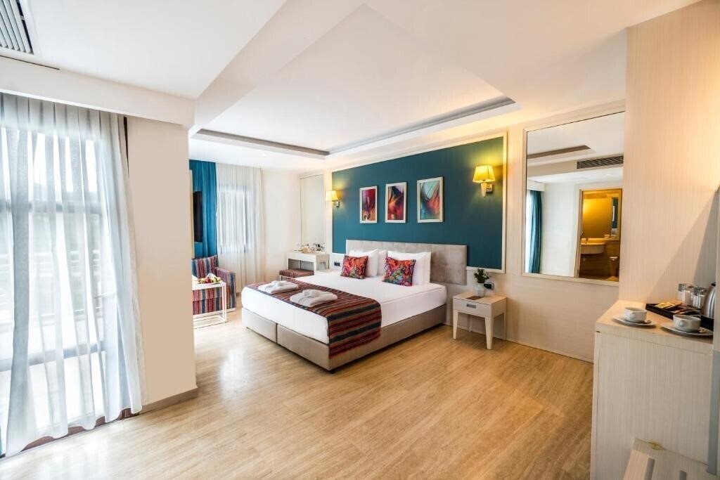 Фотография Duja Hotel Bodrum (ex. Kervansaray Bodrum, Kervansaray Resort & Hotel Bodrum, Kervan Saray) 5*