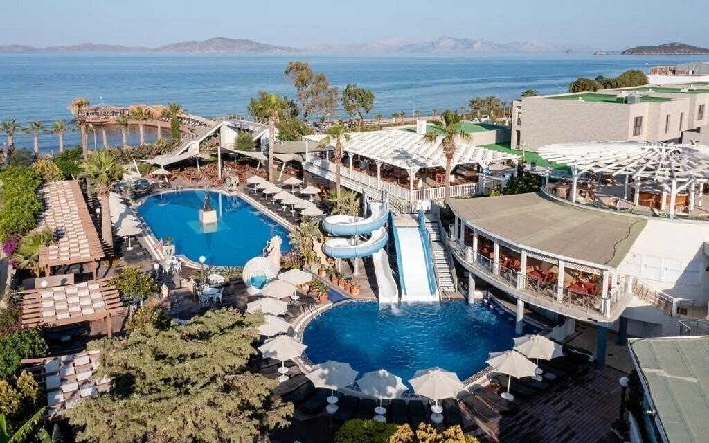 Hotel Bodrum Golden Beach Hotel (ex. Golden Beach Bodrum by Jura, Golden Beach Resort & SPA, Golden Beach ) 4*