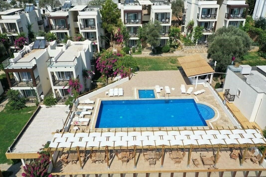 Hotel Mi Casa Beach Hotel  Boutique 4*