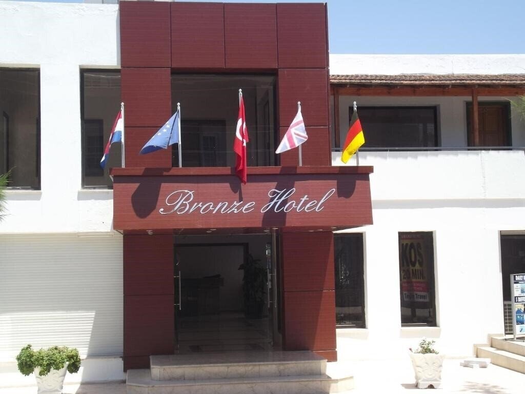 Fotografie Bronze Hotel 3*