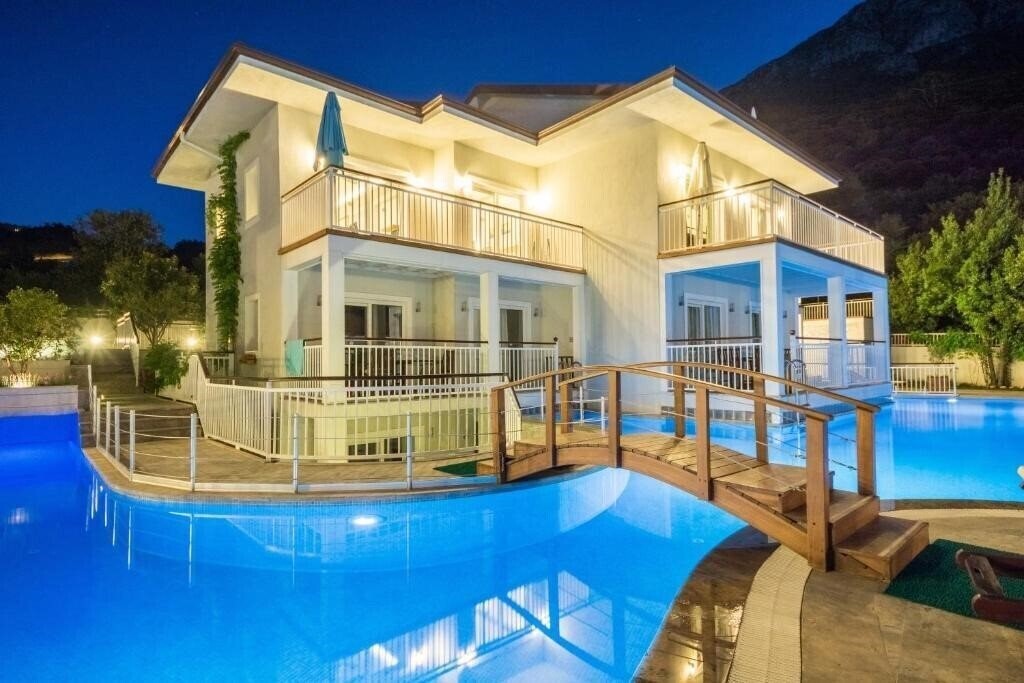 Imaginea Mozaik Boutique Apartments 4*