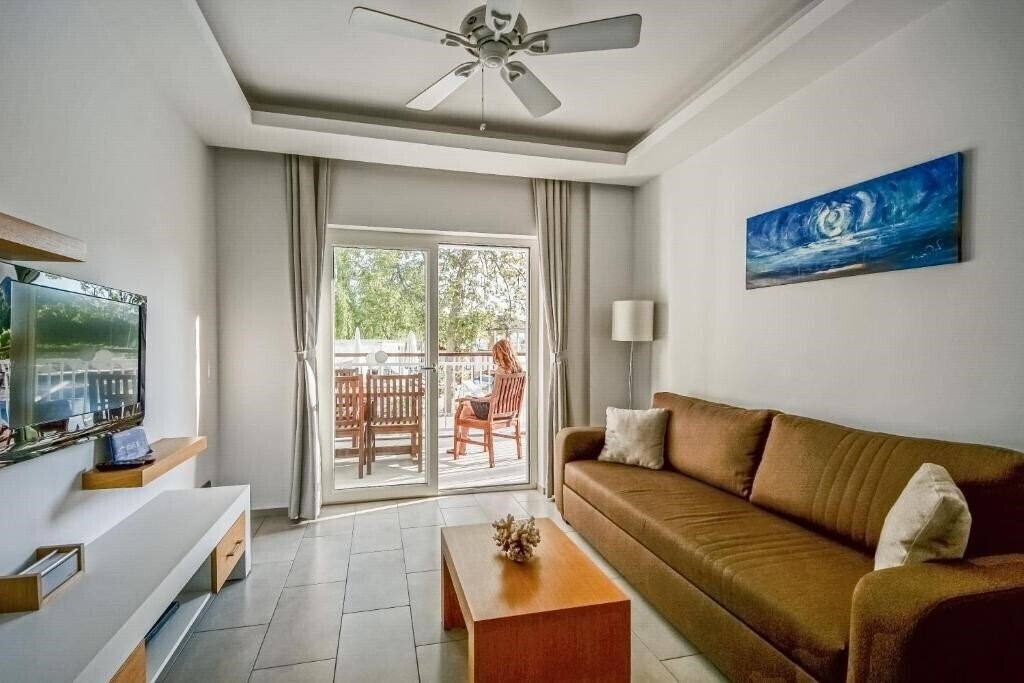 Imaginea Mozaik Boutique Apartments 4*